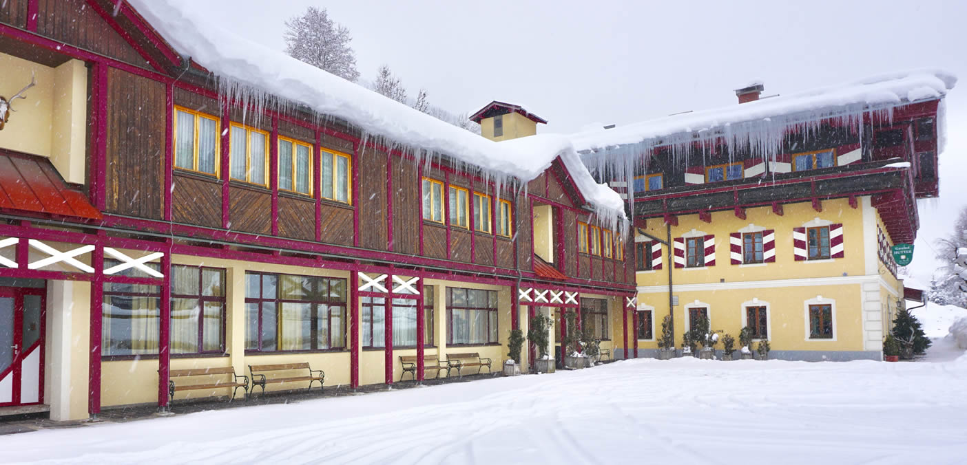 The Hotel Josef in Hüttau in winter